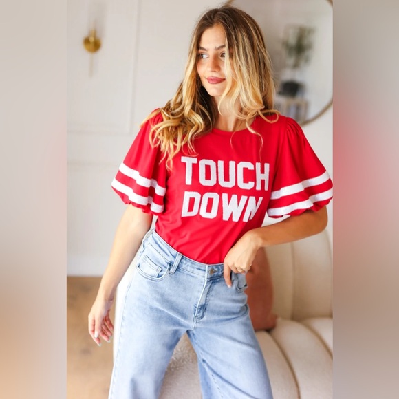 Stand Out Red "TOUCHDOWN" Sequin Bubble Sleeve Game Day Top - Picture 2 of 10